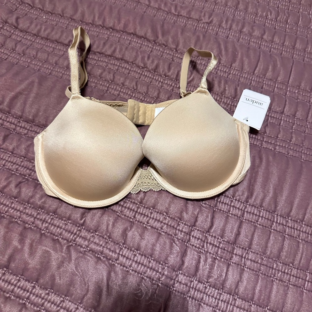 Auden 32c nude underwire light lift demi bra